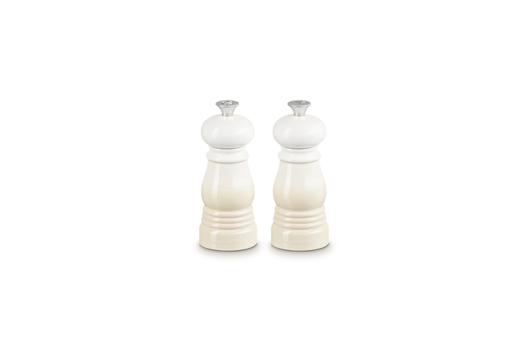 Le Creuset Peper- En Zoutmolen 11 Cm Kunststof Meringue 2-delig 1 Le Creuset Peper- En Zoutmolen 11 Cm Kunststof Meringue 2-delig