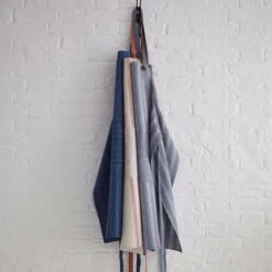 Ulster Weavers Linen 1880 Stripe Schort Coral -Home Keuken Winkel linen aprons group 1 2