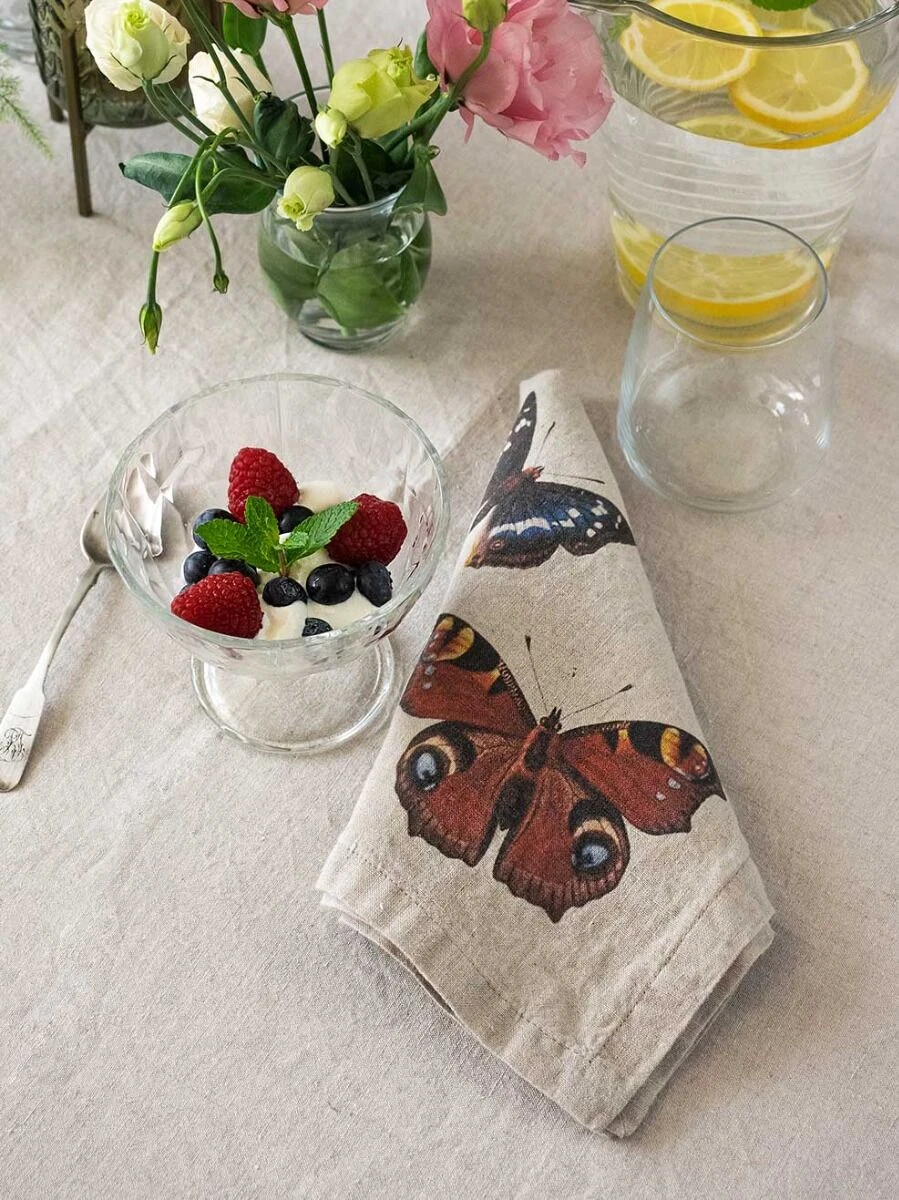 Oldenhof Flying Butterflies Servet 45 X 45 Cm Linnen 6 Stuks 3 Oldenhof Flying Butterflies Servet 45 X 45 Cm Linnen 6 Stuks - Afbeelding 3